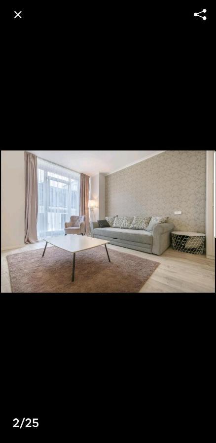 Happy Inn Just Studio, Self Check-In-24X7,Parking-In-The-Underground-Garage VNO Extérieur photo